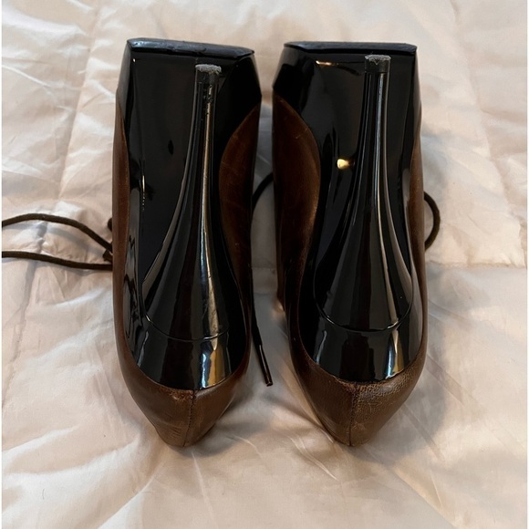 Michael Kors, leather high heel shoes, olive color, peep toes - Picture 14 of 16